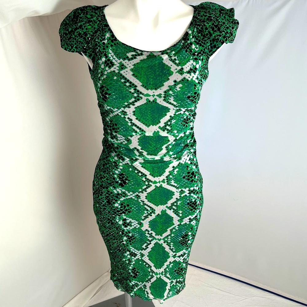 Kay Unger Green Black Off White Ruched Dress S